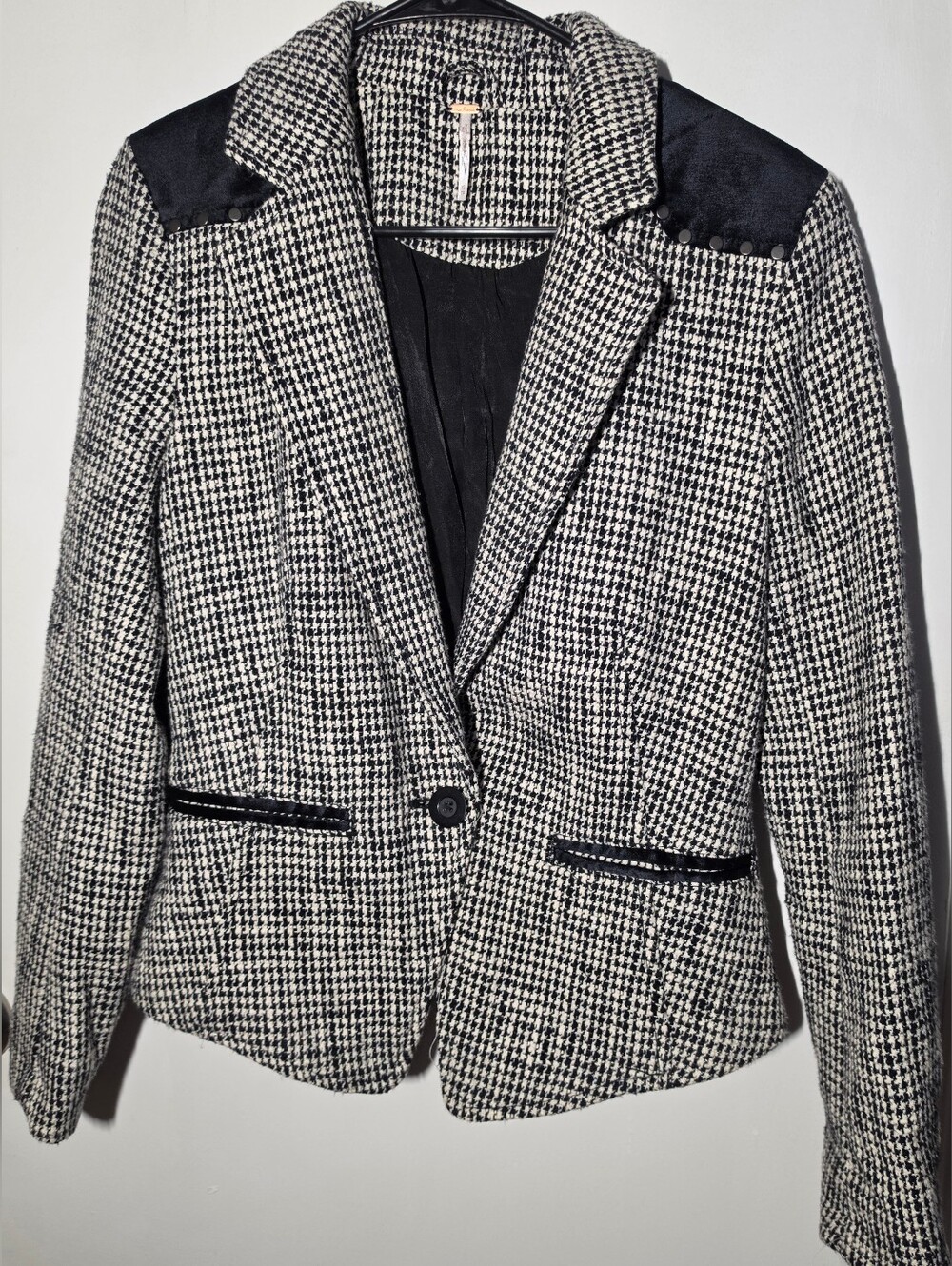 Free People Black & White Houndstooth Blazer